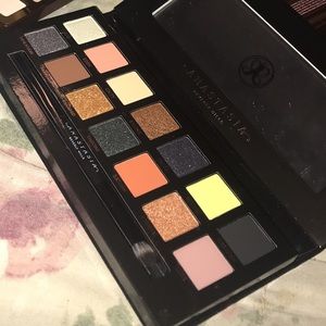 Anastasia prism palette lightly used